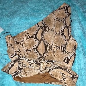 Snake print one shoulder crop top